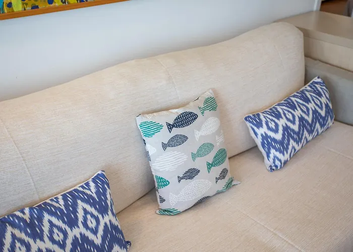 Pis Embaixador - 1a Linea De Mar Апартаменти